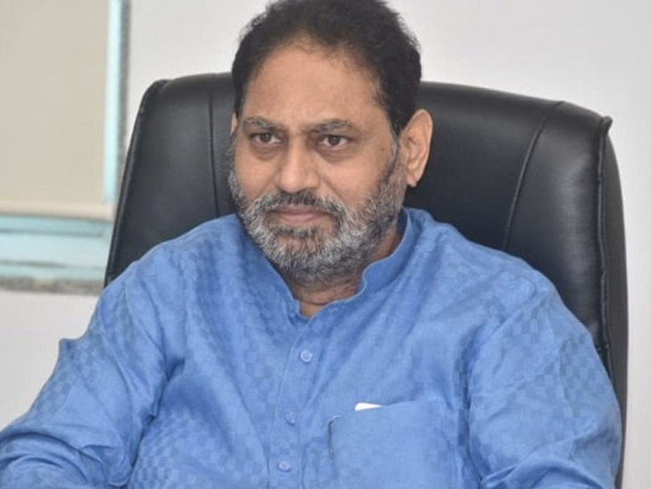 Nitin Rau complaint against Nana Patole to Sonia gandi , claiming that there is pressure to leave the energy department | नाना पटोलेंविरुद्ध नितीन राऊतांची सोनियांकडे तक्रार, ऊर्जा खाते सोडावे म्हणून दबाव येत असल्याचा दावा - Vimarsana News