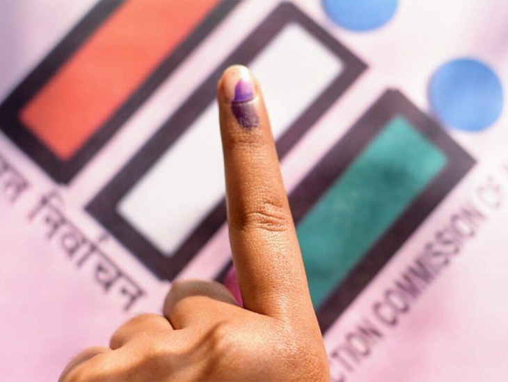 Municipal, ZP elections only after reservation is settled; Consensus in all-party meeting | आरक्षण तोडग्यानंतरच पालिका, झेडपी निवडणुका; सर्वपक्षीय बैठकीत एकमत - Vimarsana News