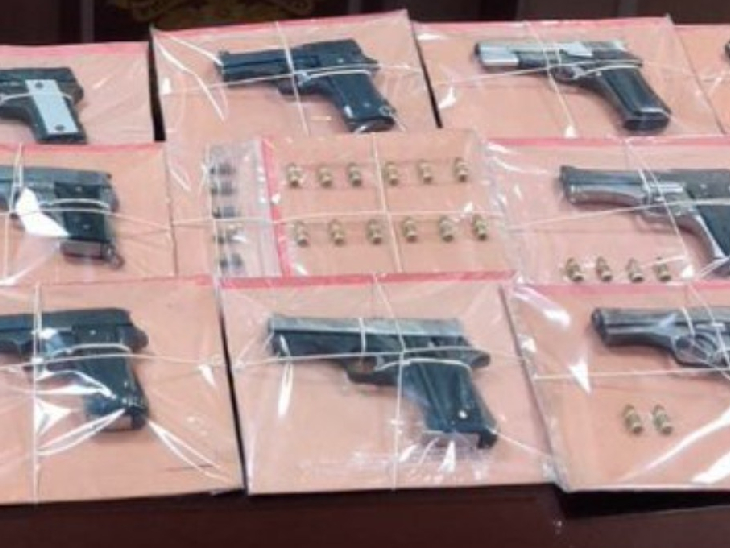 13 pistols seized from Jadhav's gang; Producer Karan Johar was also to be threatened by the