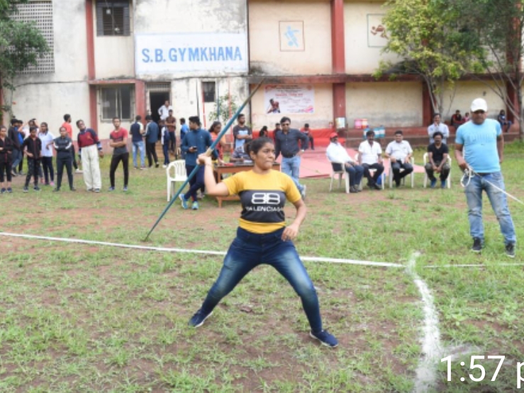 District javelin competition Shahrukh, Chanchal, Aditya, Vaishali became champions 7 ऑगस्ट