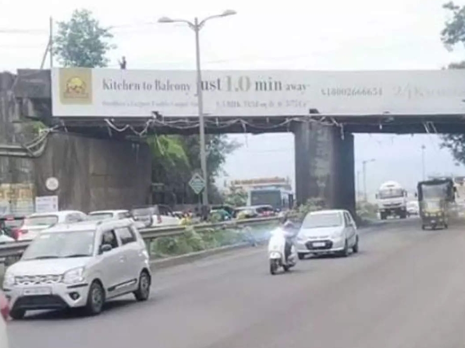 Traffic changes in Pune Chandni Chowk closed from 11 pm on October