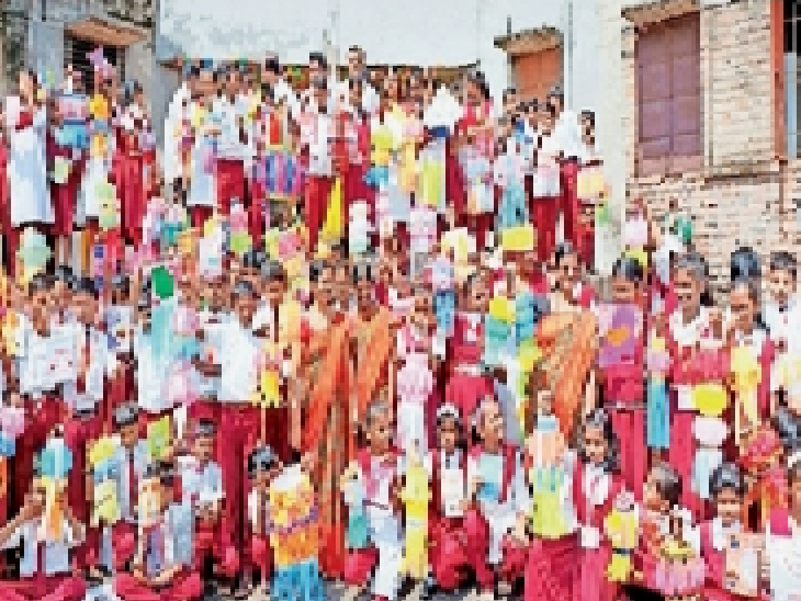 Environmental friendly sky lantern made by students; Deepotsava Sankalp