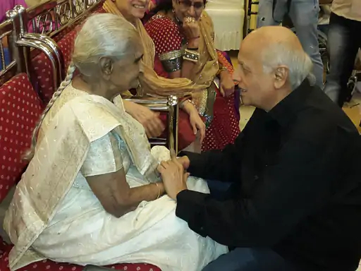 Mama Rasheed Bhatti महेश भट्ट सावत्र भाऊ, रस्त्यावर नॅपकिन विकले; आशिकी-बाजीगरसारखे चित्रपट ...