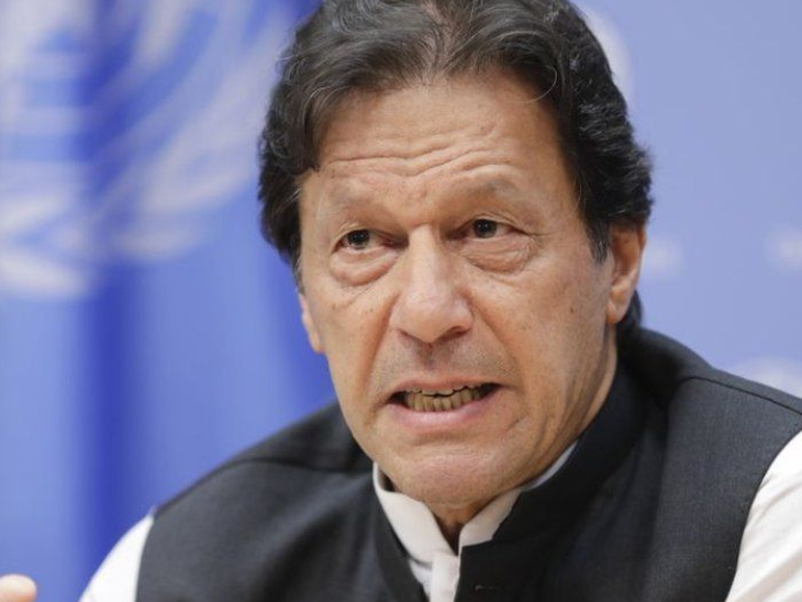 Imran Raksha Pakistan on Rasi Sphatkas; Army's worst period, Imran's long march to ...