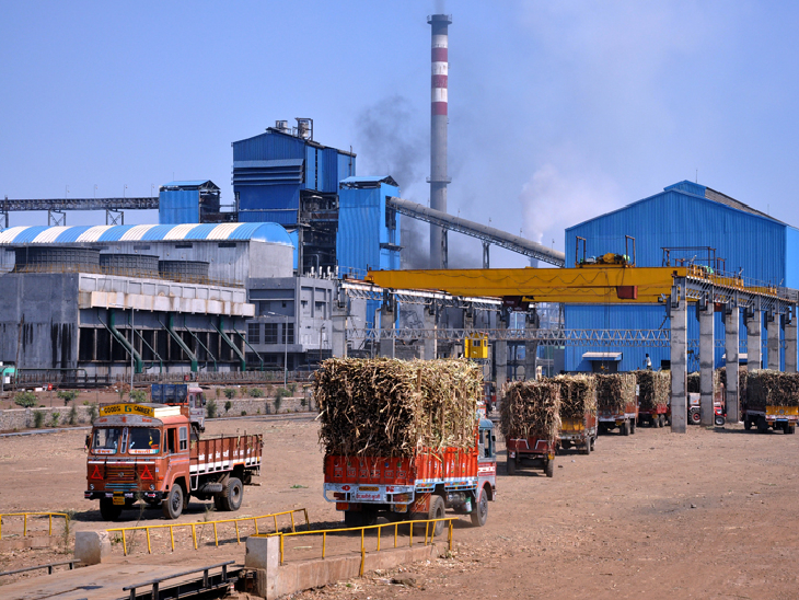 Record for supply of cheap grain to the workers by taking a camp at the