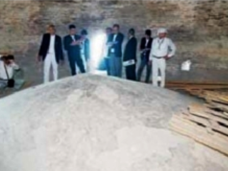 Day 3 of Jnanavapi Survey, Structures like temple culminations under