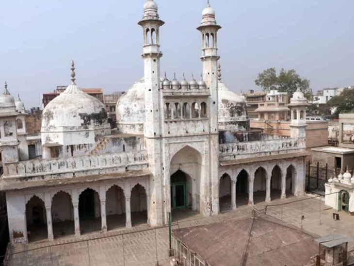 Day 3 of Jnanavapi Survey, Structures like temple culminations under