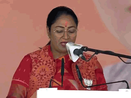 प्रवेश वर्मा दिल्लीचे DCM- शिक्षण, परिवहन आणि PWD खात्याची जबाबदारी: CM रेखा गुप्ता यांच्याकडे गृह खाते; शपथविधीच्या 4 तासानंतर खातेवाटप प्रवेश वर्मा दिल्लीचे DCM- शिक्षण, परिवहन आणि PWD खात्याची जबाबदारी: CM रेखा गुप्ता यांच्याकडे गृह खाते; शपथविधीच्या 4 तासानंतर खातेवाटप