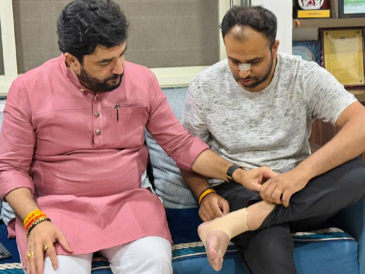 देवेंद्र सारख्या तरुणाला मारहाण कदापिही खपवून घेणार नाही: केंद्रीय मंत्री मोहोळ संतापले; पुणे पोलिसांना कठोर कारवाई करण्याच्या सूचना - Pune News देवेंद्र सारख्या तरुणाला मारहाण कदापिही खपवून घेणार नाही: केंद्रीय मंत्री मोहोळ संतापले; पुणे पोलिसांना कठोर कारवाई करण्याच्या सूचना - Pune News