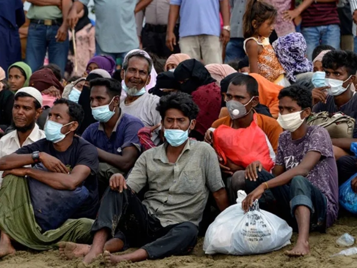 रोहिंग्या मुस्लीम म्यानमारमधील जातीय हिंसाचारातून पळून गेले आहेत आणि भारत, बांगलादेश आणि इतर देशांमध्ये बेकायदेशीरपणे घुसले आहेत.