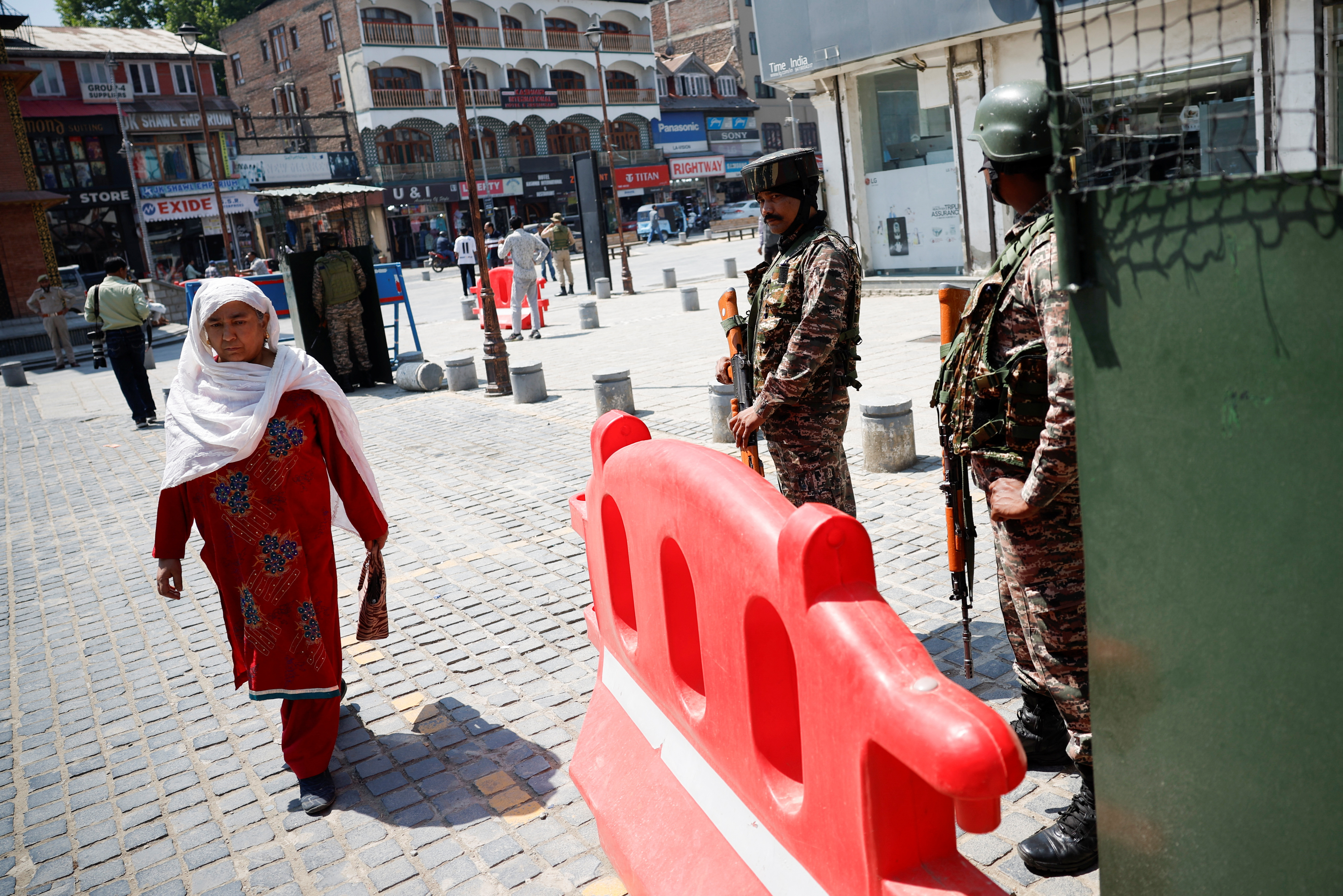 Pahalgam Terror Attack LIVE Update; Photos Video Narendra Modi Amit ...