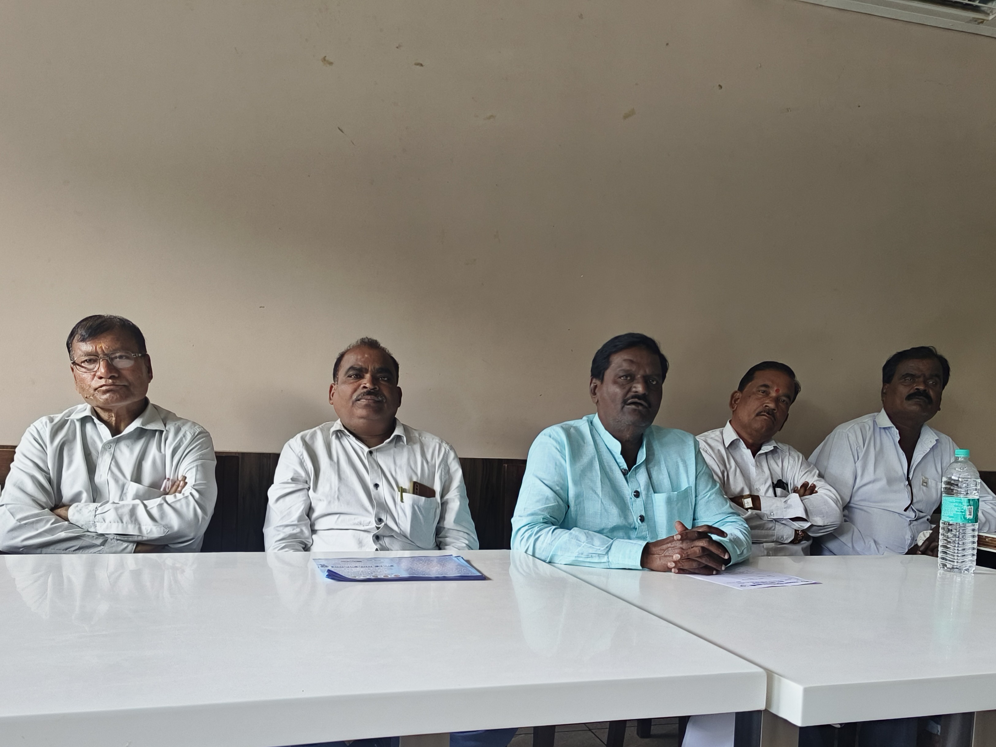 गायरान अध्यादेश रद्द करण्याची मागणी: मराठवाडा बहुजन विकास आघाडीचे जेलभरो आंदोलन - Chhatrapati Sambhajinagar News गायरान अध्यादेश रद्द करण्याची मागणी: मराठवाडा बहुजन विकास आघाडीचे जेलभरो आंदोलन - Chhatrapati Sambhajinagar News