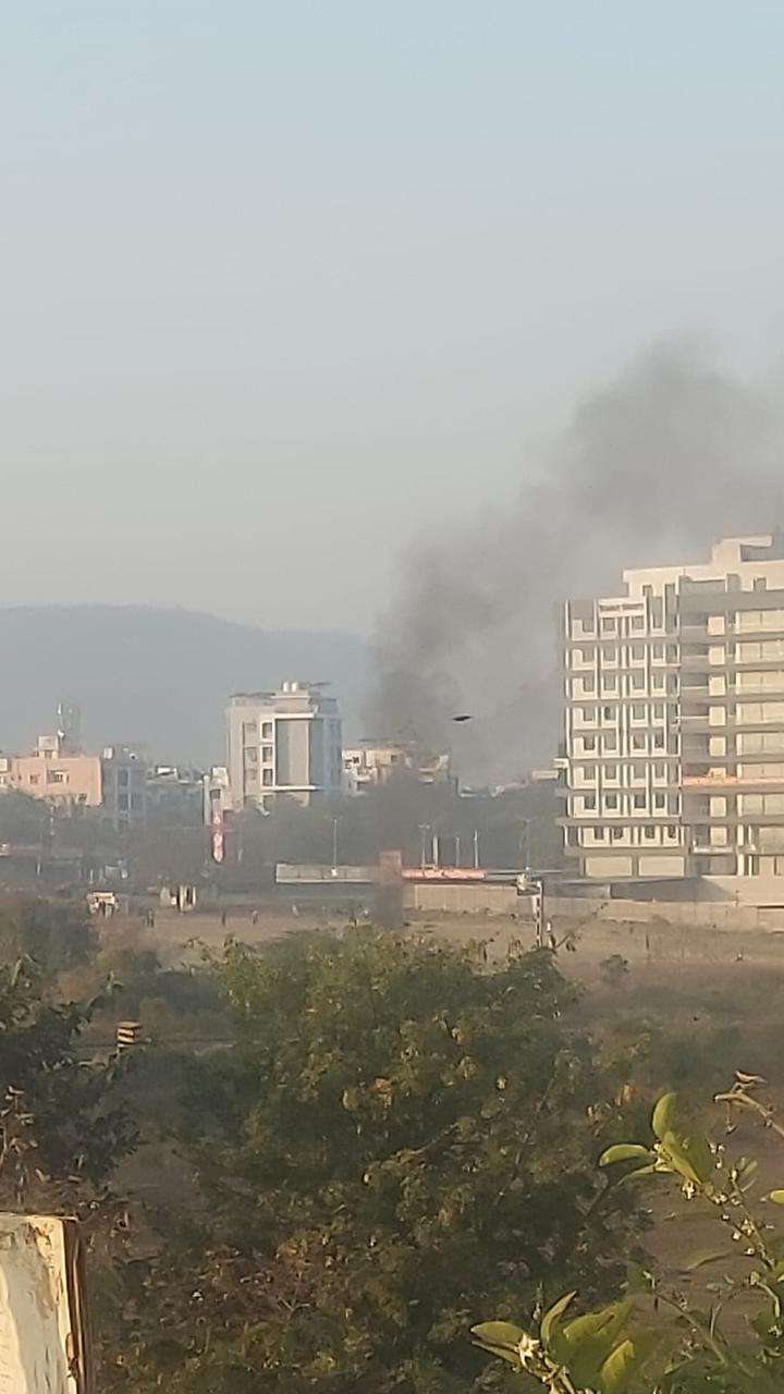 जंबिदा ग्राऊंड बायपाससह शहरातील प्रत्येक भागा, नाल्यांमध्ये मोठ्या प्रमाणावर कचरा जाळला जातो. पालिकेचे पथक आणि अधिकारी प्रतिसाद देत नसल्याने समस्या गंभीर