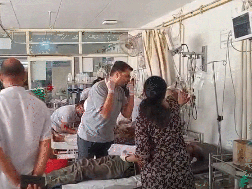 गुजरातमध्ये महाराष्ट्राच्या 2 बसचा भीषण अपघात: 7 जणांचा मृत्यू, 41 जखमी; मृतांच्या वारसांना राज्य सरकारकडून 10, तर PMO कडून 2 लाखांची मदत