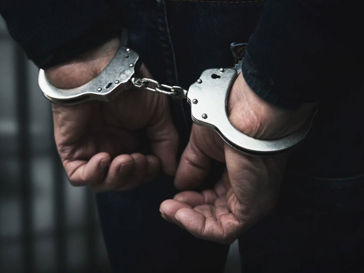 मुंबईत ड्रग्ज विकताना पोलीस कर्मचाऱ्याला मालवणी पोलिसांनी केली अटक; ५ ग्रॅम मेफेड्रॉन जप्त