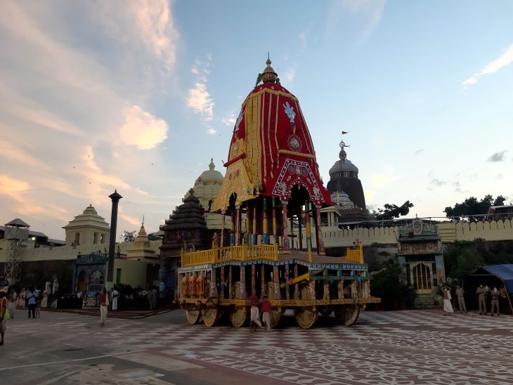 ભગવાન જગન્નાથનો રથ 15 દિવસ મોડો બનવાનો શરૂ થયો હતો, પરંતુ કારીગરોએ ઓછા સમયમાં વધુ કામ કરીને રેકોર્ડ 40 દિવસમાં કામ પૂરું કર્યું હતું