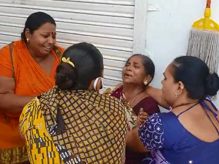 હોસ્પિટલમાં પરિવરજનોનું આક્રંદ