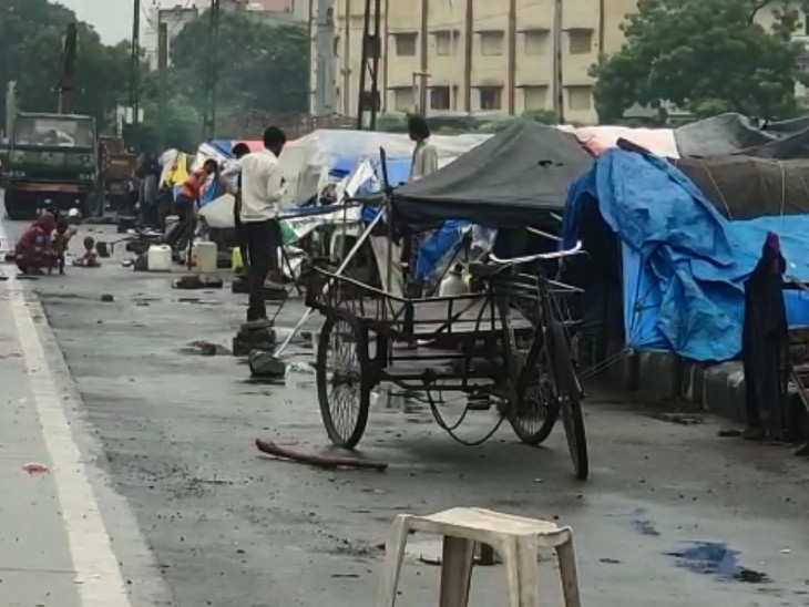 ઝૂંપડામાં રહેતો યુવક બંગારના કામકાજ સાથે સંકળાયેલો હતો