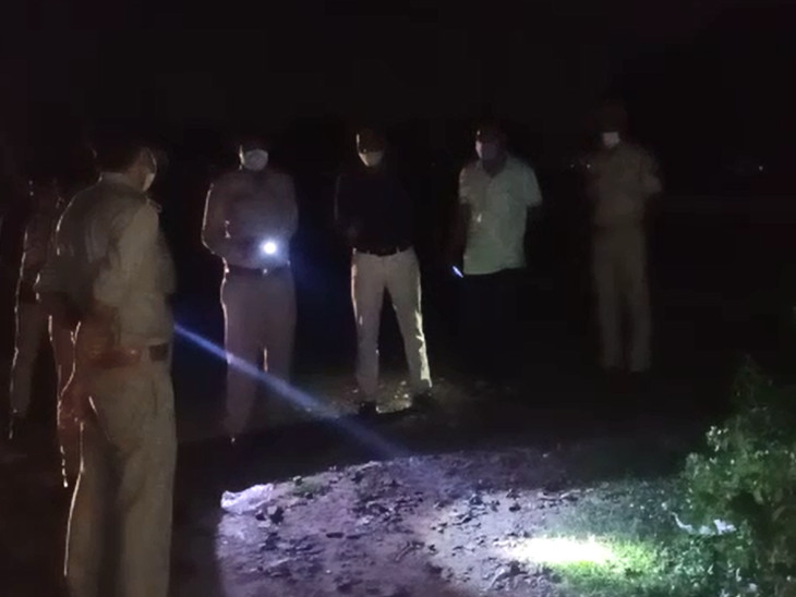 ઘટના સ્થળે પહોંચેલી ગોરવા પોલીસ