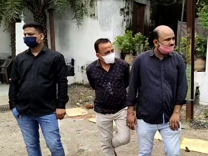 પરિવારજનોએ જવાબદારો સામે કડક પગલાં લેવાની માંગ કરી