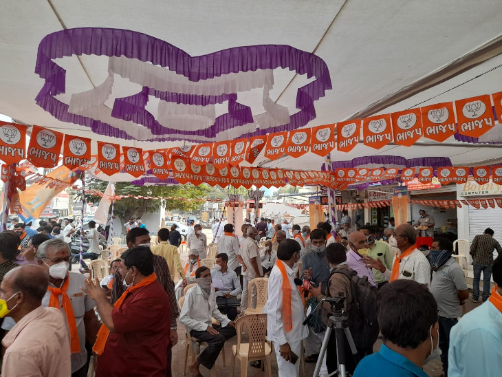 મોરબીમાં ભાજપના કાર્યાલયના ઉદઘાટનમાં ભાજપના કાર્યકરોનો મેળાવડો જામ્યો