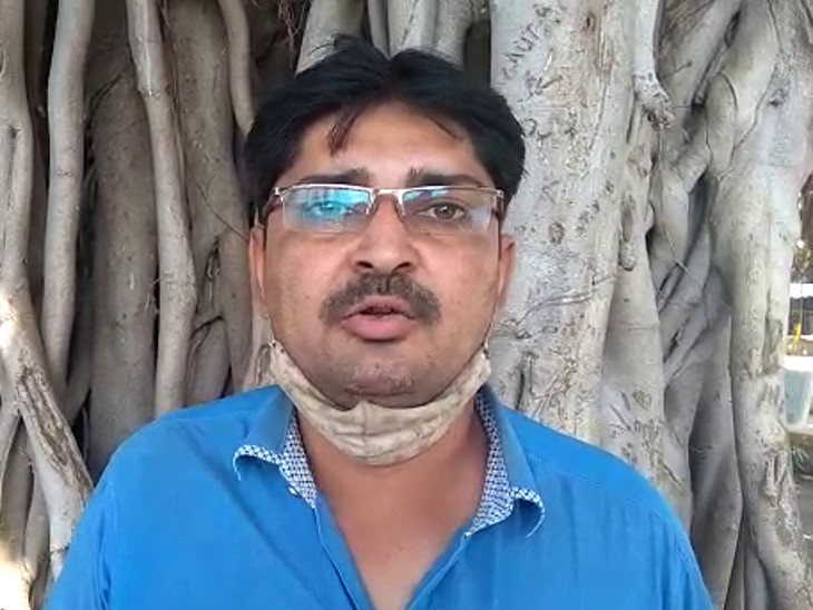 ભદ્રેશ સોલંકી-સ્થાનિક