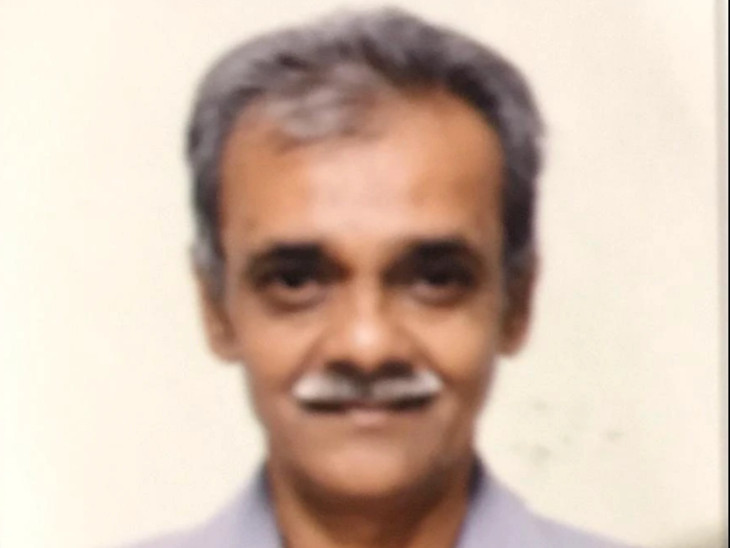 સામૂહિક આપઘાતમાં મોતને ભેટેલા ઘરના મોભી નરેન્દ્રભાઈ સોની.