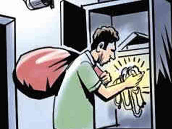 The difference between the theft that took place two days ago in Zaghadiya  taluka has not been resolved yet.