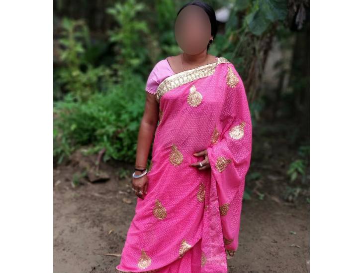મુળ કોલકાતાની યુવતી મિત્ર સાથે લિવ ઈન રિલેશનશીપમાં રહેતી હતી.