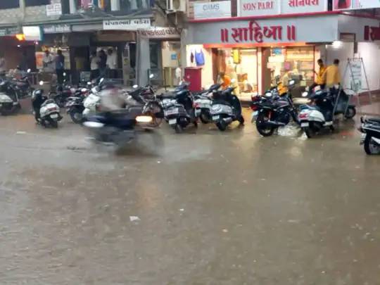 દક્ષિણ ગુજરાત અને સૌરાષ્ટ્રમાં સાર્વત્રિક મેઘમહેર ( ફાઈલ ફોટો).