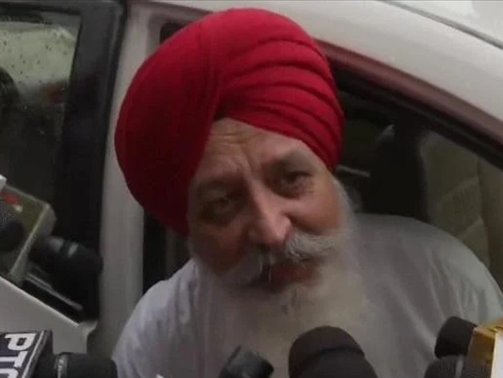 Controversial adviser to Punjab Congress minister Navjot Sidhu Malwinder Mali resigns | નવજોત સિદ્ધુના વિવાદિત સલાહકાર માલવિંદર માલીએ રાજીનામું આપ્યું, સામે સિદ્ધુએ પણ આપી ધમકી - Vimarsana News