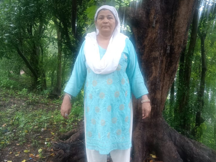 માતા સહિત 10 સભ્ય મન્નત પૂરી કરવા ગયા હતા.