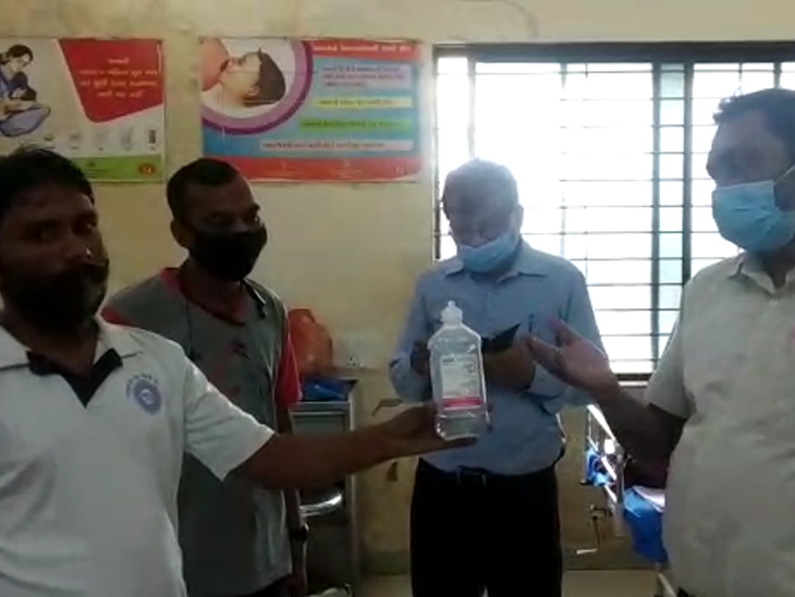 દર્દીઓના પરિવારજનોએ હોબાળો મચાવ્યો