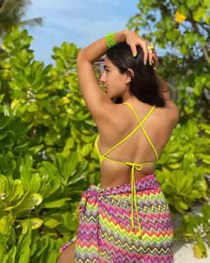 , સેન્સેશનલ અંદાજ:સૈફ અલી ખાનની દીકરી સારા ઓરેન્જ બિકીનીમાં જોવા મળી, સો.મીડિયામાં તસવીરો વાઇરલ, The World Live Breaking News Coverage & Updates IN ENGLISH