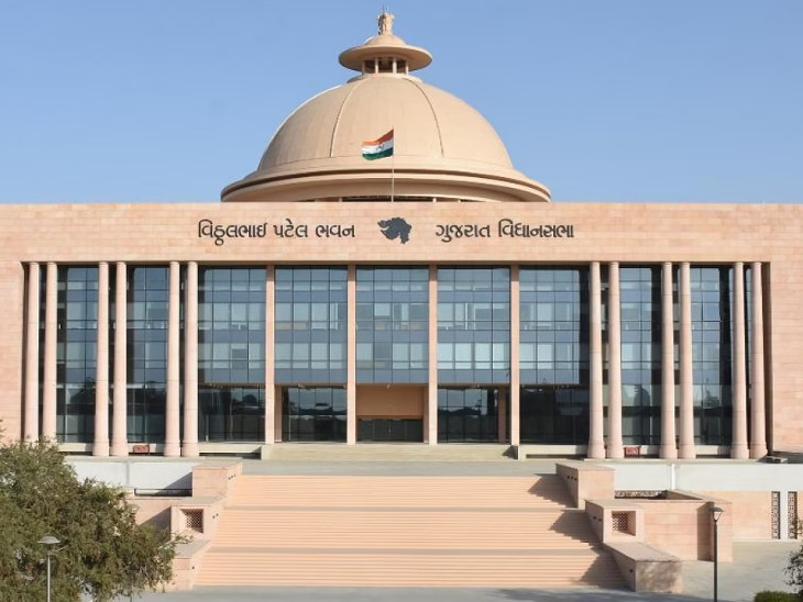The ousted minister will end up on the ground, the BJP will bring early elections; Aim to break Madhav Singh's 36-year-old record of 149 seats | હટાવાયેલા મંત્રી ગ્રાઉન્ડ પર મુકાશે, ભાજપ વહેલી ચૂંટણી લાવશે; માધવસિંહના 36 વર્ષ જૂના 149 બેઠકના રેકોર્ડને તોડવાનું લક્ષ્ય - Vimarsana News