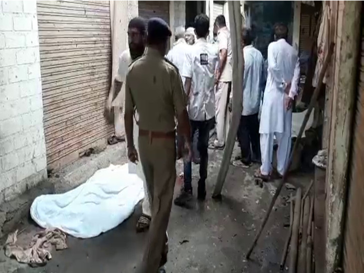 ઉપલેટા પોલીસ કાફલો ઘટના સ્‍થળે દોડી ગયો હતો