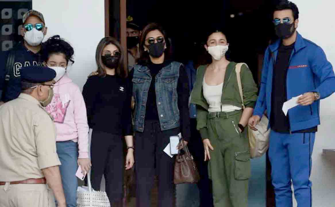 Birthday celebration or wedding preparations? Ranbir Kapoor went to Jodhpur with  Alia Bhatt.