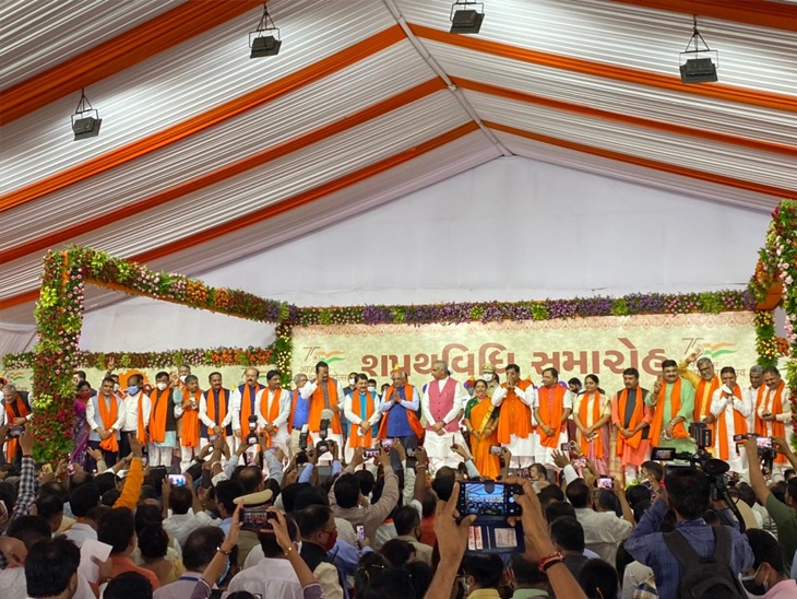To win the trust of voters, all 24 ministers of Patel government will go to the people | મતદારોનો વિશ્વાસ જીતવા પટેલ સરકારના તમામ 24 મંત્રીઓ પ્રજાની વચ્ચે જશે, આવતીકાલથી ગુજરાત ખૂંદશે - Vimarsana News