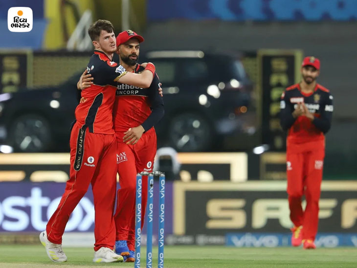 Daniel Pathan IPL 2021| RCB vs SRH | Daniel landed to swim in the field !, Irfan ...