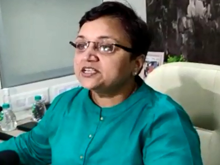 BJP Minister Yogesh Patel on Sterling Hospital. Dr Sonia says Doctors are innocent.
