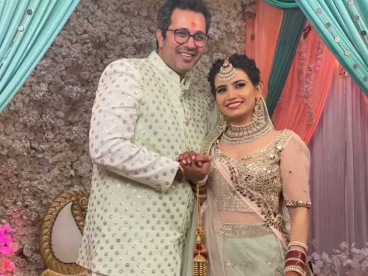 , ‘રીટા રિપોર્ટર’ ફરી પરણી:’તારક મહેતા..’ ફૅમ પ્રિયા-માલવે બીજીવાર લગ્ન કર્યા, મહેંદીથી લઈ વેડિંગ સેરેમની તસવીરોમાં માણો, The World Live Breaking News Coverage & Updates IN ENGLISH