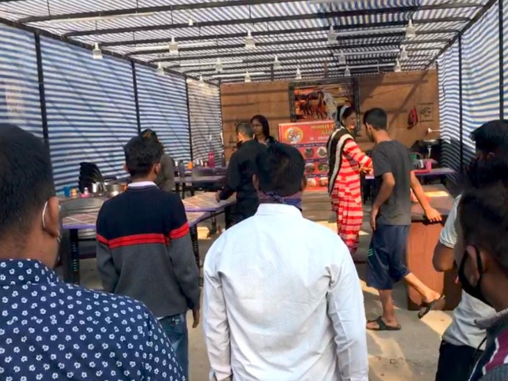 કોર્પોરેશનના હોદ્દેદારોએ જમીનના પુરાવા માંગતા હોટલ માલિકે ગેરવર્તણૂક કરી હતી