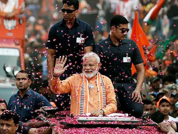 Prime Minister Narendra Modi's two road shows in Ahmedabad and Gandhinagar,  the 12th may do a road show with Modi-Shah | ગુજરાતમાં મોદી:  ​​​​​​​વડાપ્રધાન નરેન્દ્ર મોદીના અમદાવાદ અને ગાંધીનગરમાં ...