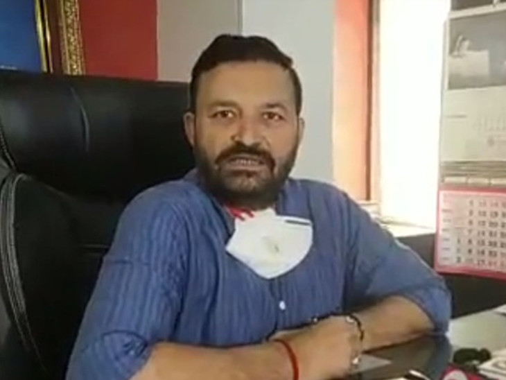 jayesh radadiya again nitin dhakecha says Peon price in Rajkot District  Bank is Rs. 45 lakhs | પૂર્વ મંત્રી જયેશ રાદડિયા સામે મોરચો માંડનાર ભાજપના  જ નીતિન ઢાંકેચાએ કહ્યું- રાજકોટ ...