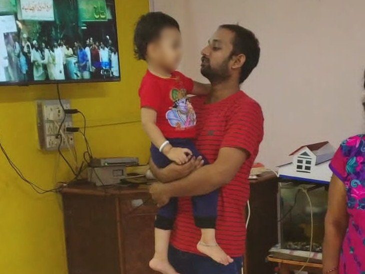 મૃતક ભાવેશ પરિવારનો એકનો એક દીકરો હતો.