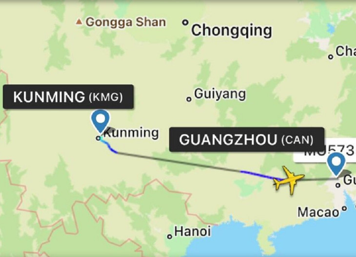 એરક્રાફ્ટ કુમિંગથી ગંગઝોઉ તરફ જતું હતું.