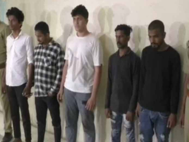 પાંચ આરોપીઓની ધરપકડ કરવામાં આવી.