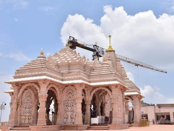 પાવાગઢ ખાતે યજ્ઞશાળાનું નિર્માણ કરવામાં આવશે.