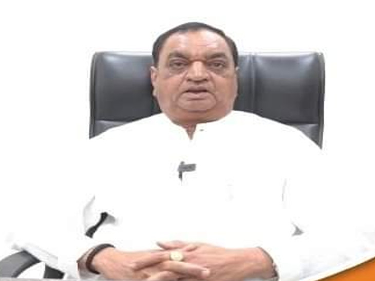 પાદરાના બળવાખોર પૂર્વ ધારાસભ્ય દિનેશ પટેલ (દિનુ મામા).