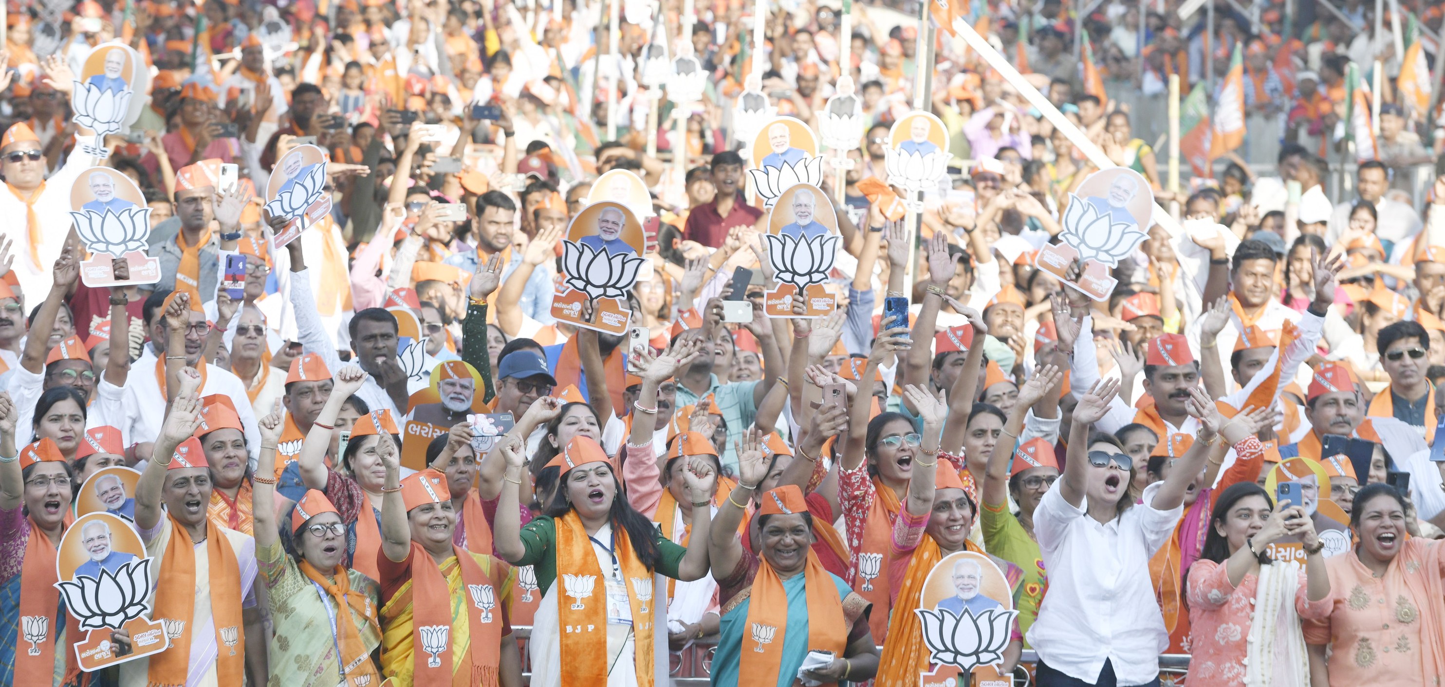 આજે બીજા તબક્કાની 93 બેઠક પર ભાજપનો પ્રચાર.